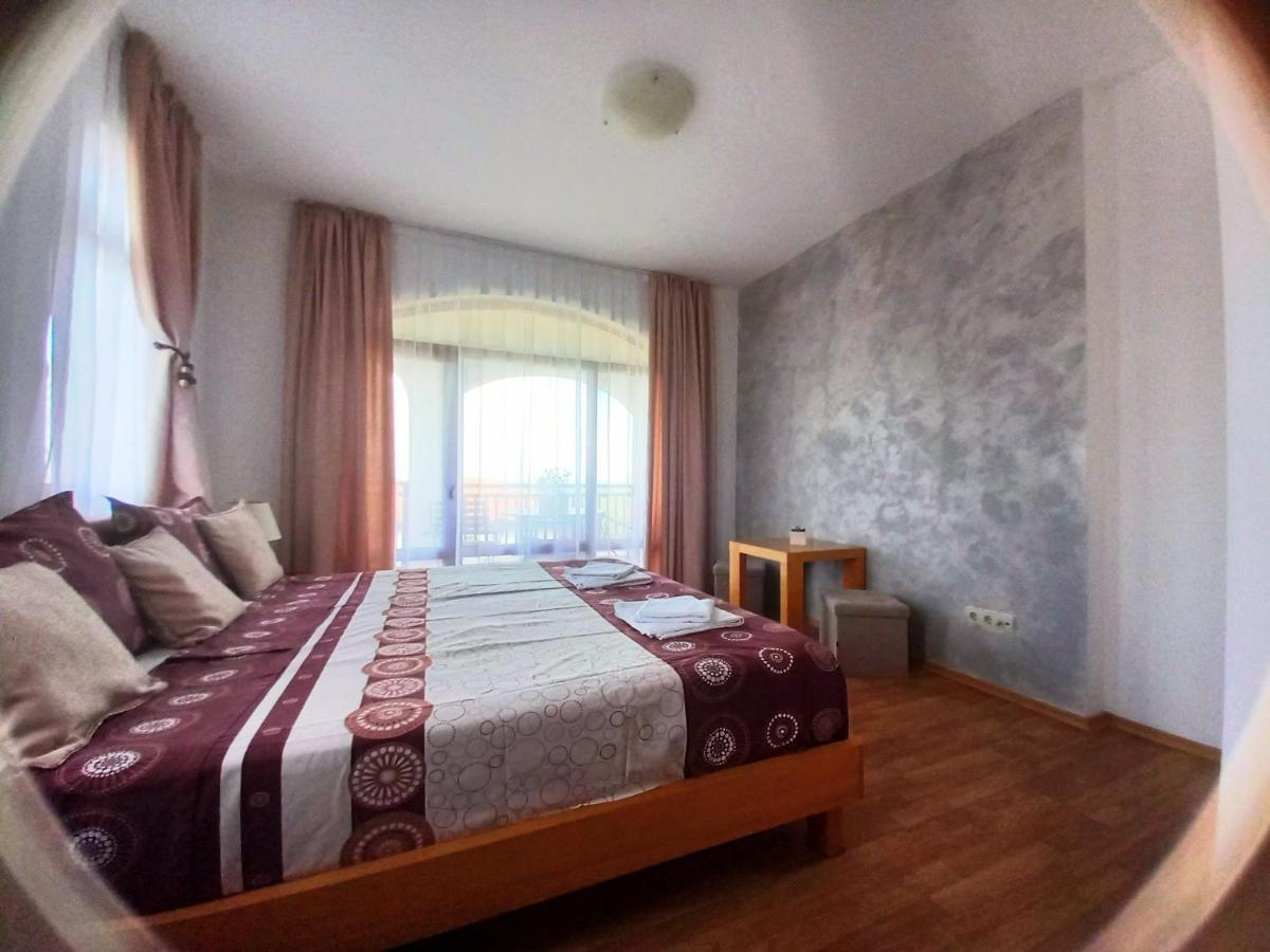 Къща За Гости Мускат 2 Aheloy Dış mekan fotoğraf