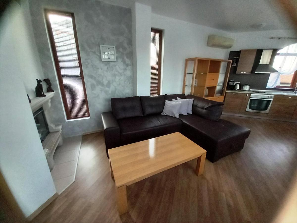 Къща За Гости Мускат 2 Aheloy Dış mekan fotoğraf